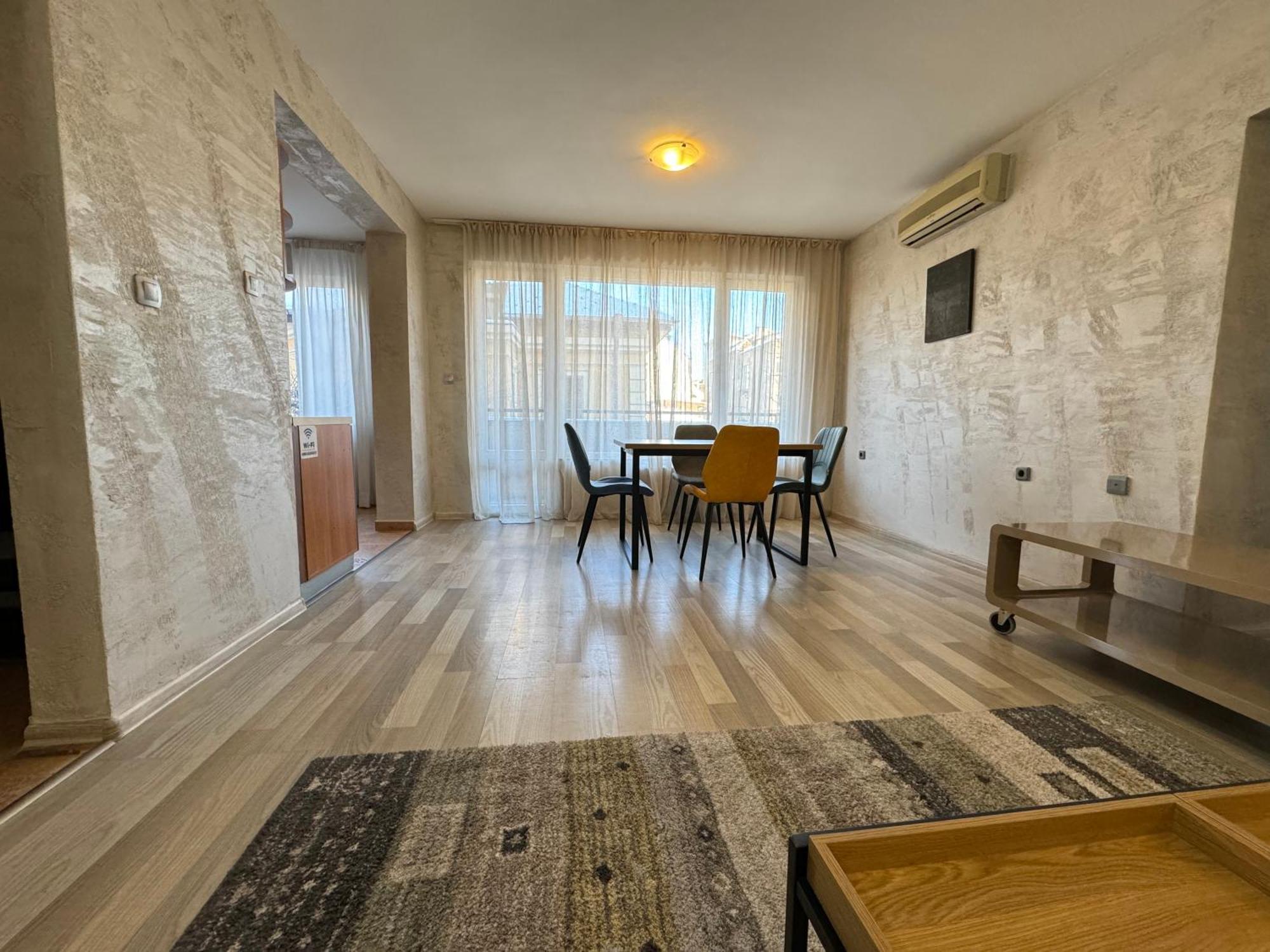 Parchevich 31 Center - 24h Self Check-in Apartment