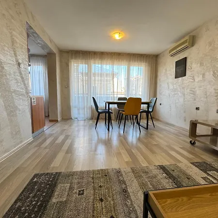 Parchevich 31 Center Apartment - 24H Self Check-In Sofia Esterno foto